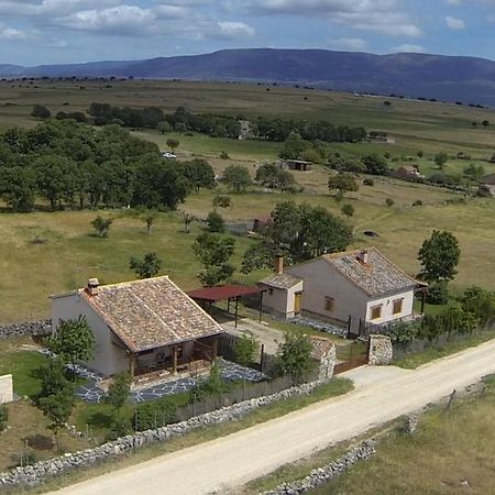 Balcon De Nut I Y II Guest House Losana de Piron Exterior photo