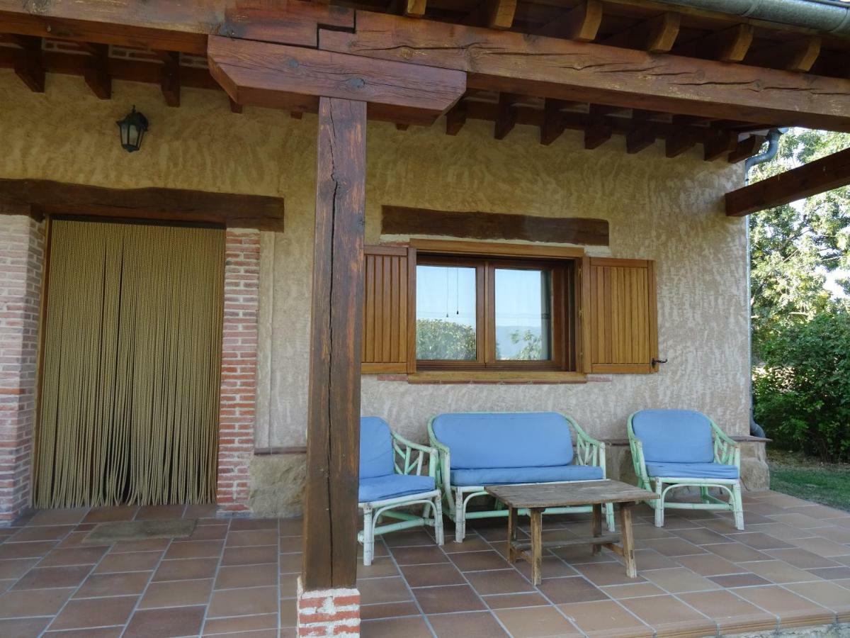 Balcon De Nut I Y II Guest House Losana de Piron Exterior photo